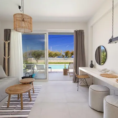 Alancia Apartmanhotel Számi